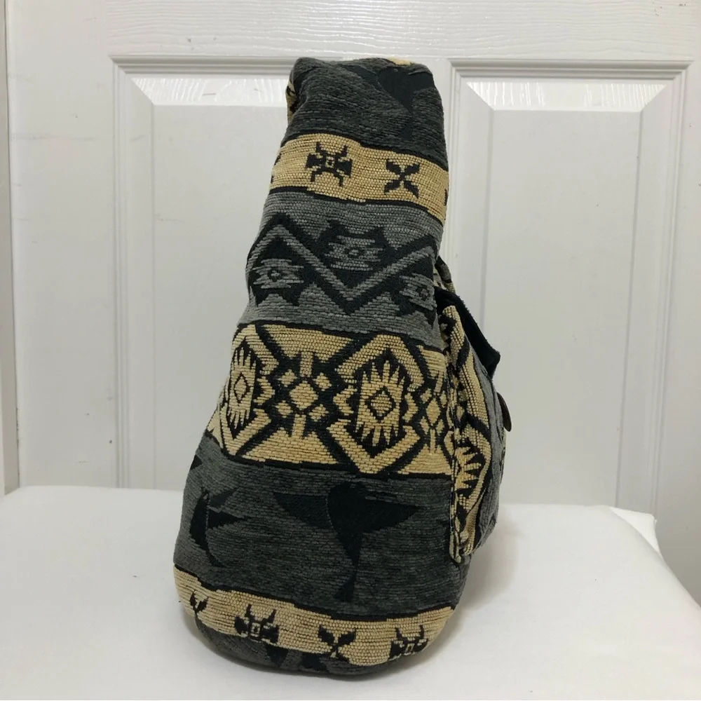 ARTESANY Wool Blend Ecuador Tribal Boho‎ Black Tan Gray Hobo Zipper Bag